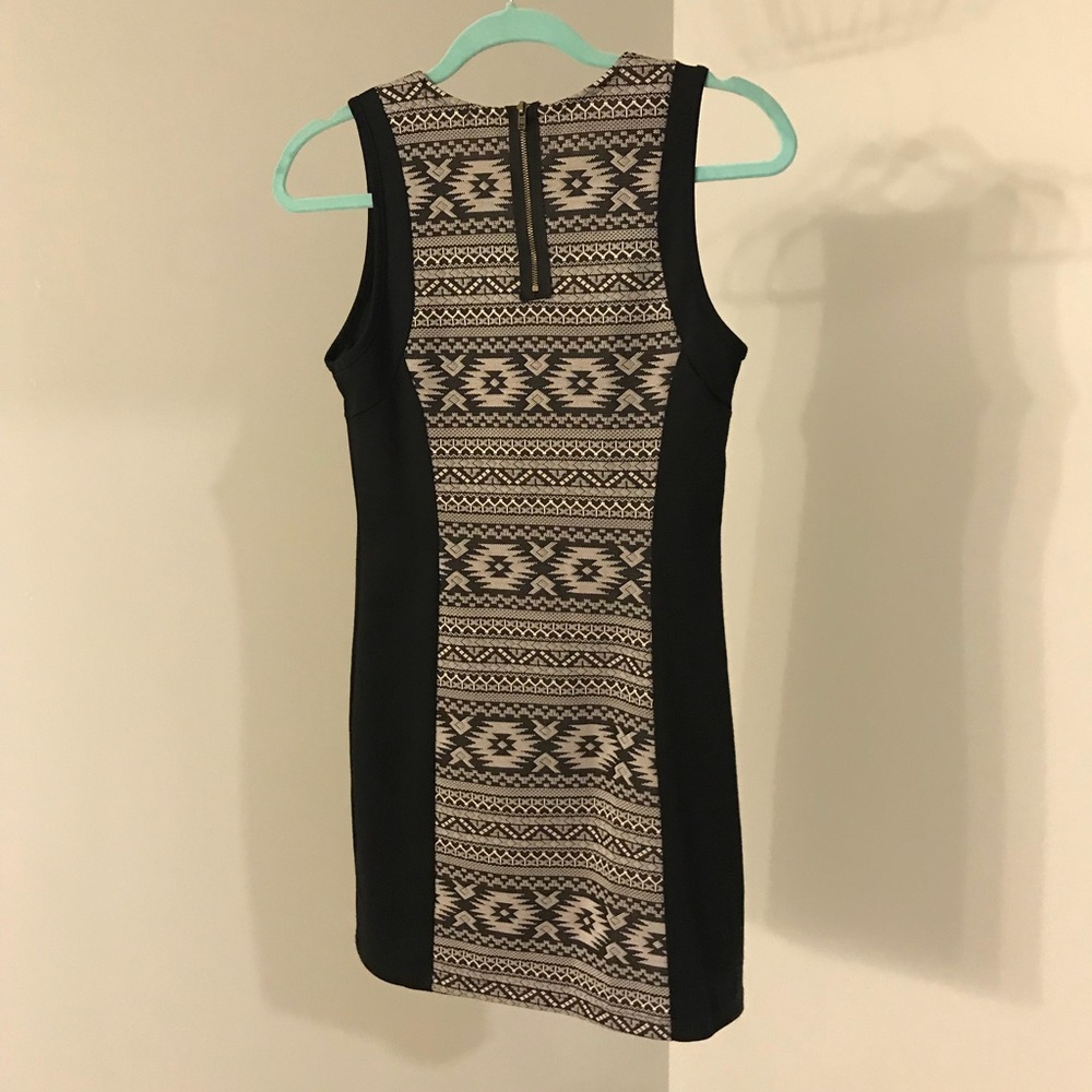 Gabriella Rocha fitted dress - Picture 4 of 4